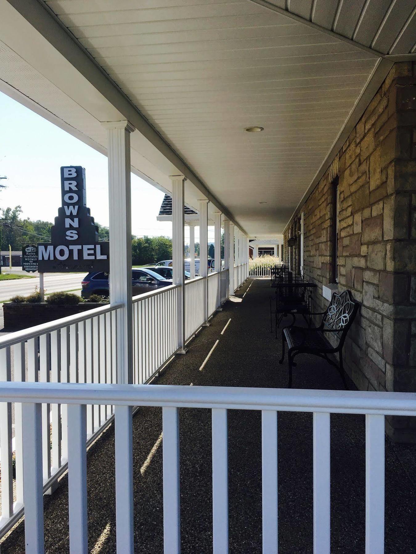 Brown'S Motel Aberdeen Buitenkant foto